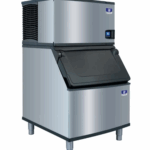 Manitowoc IYT0030a Ice Machine with D400 Bin
